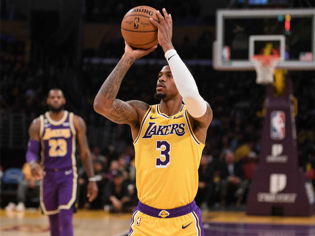 期待未来更 期待未来更