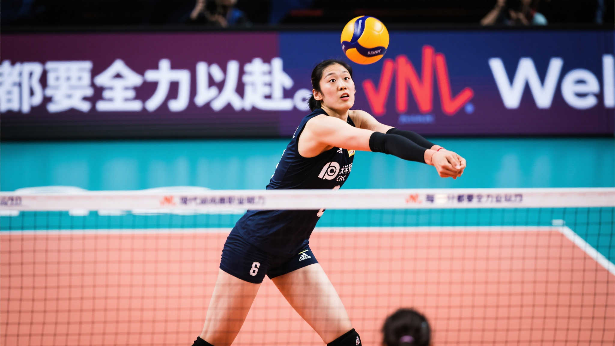 代足球经济 代足球经济