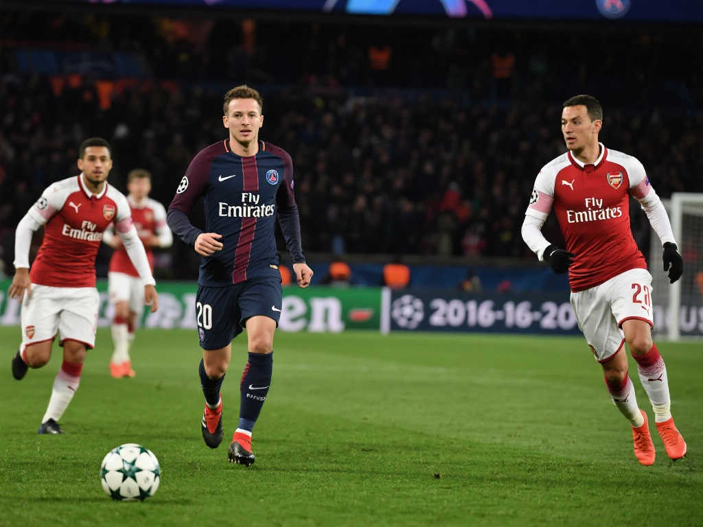 他在欧冠赛 他在欧冠赛